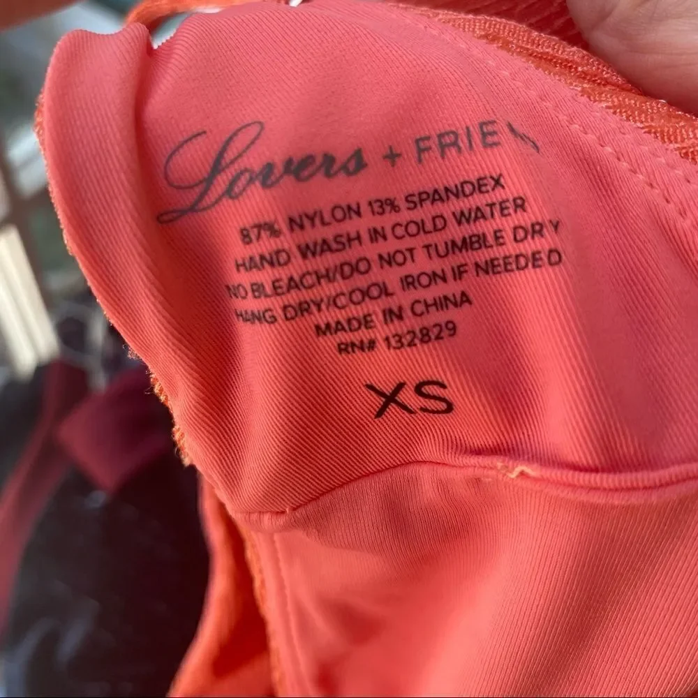 Lovers + Friends ruffle Anga bikini Top in Salmon size XS - Picture 6 of 8